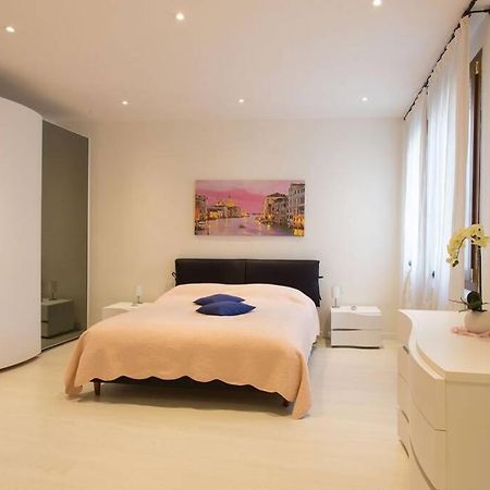 Guglie Apartment เวนิส ภายนอก รูปภาพ