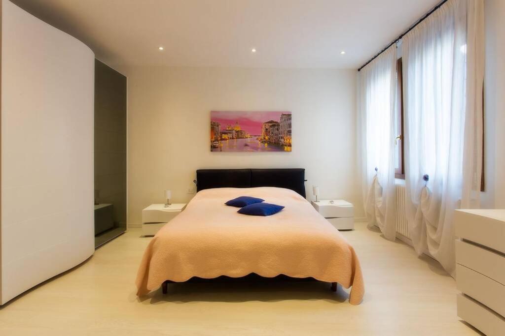 Guglie Apartment เวนิส ภายนอก รูปภาพ