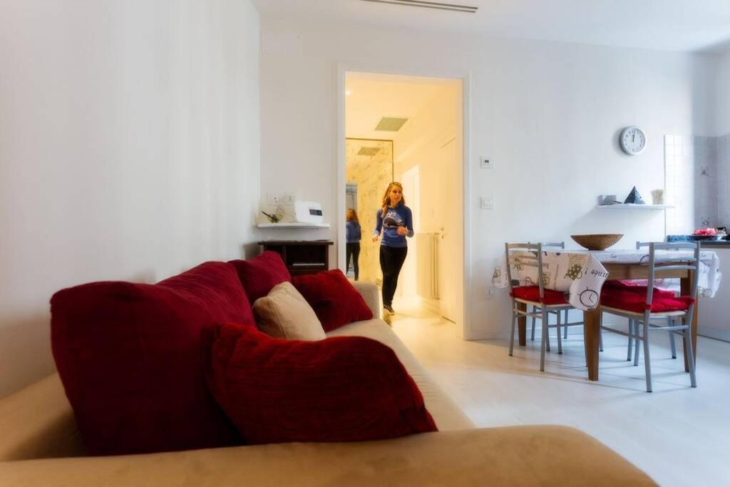 Guglie Apartment เวนิส ภายนอก รูปภาพ